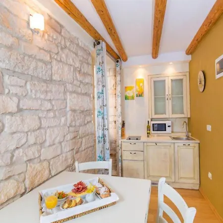 Heritage Valdibora Hotel