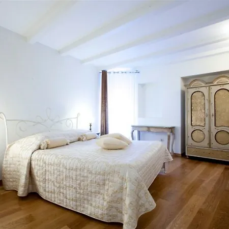 Heritage Valdibora Hotel 4*